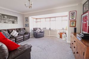 Living Room- click for photo gallery